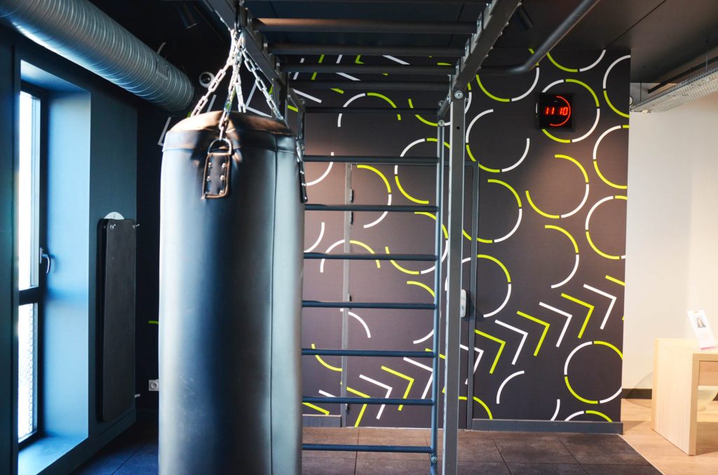 pose tapisserie salle de sport 44 KeepCool