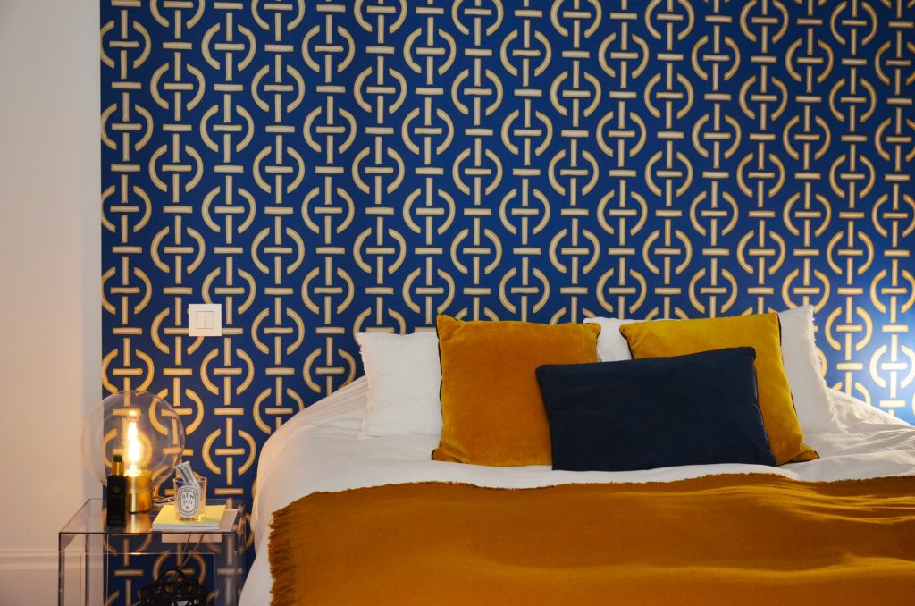 pose de papier peint tendance chambre 44